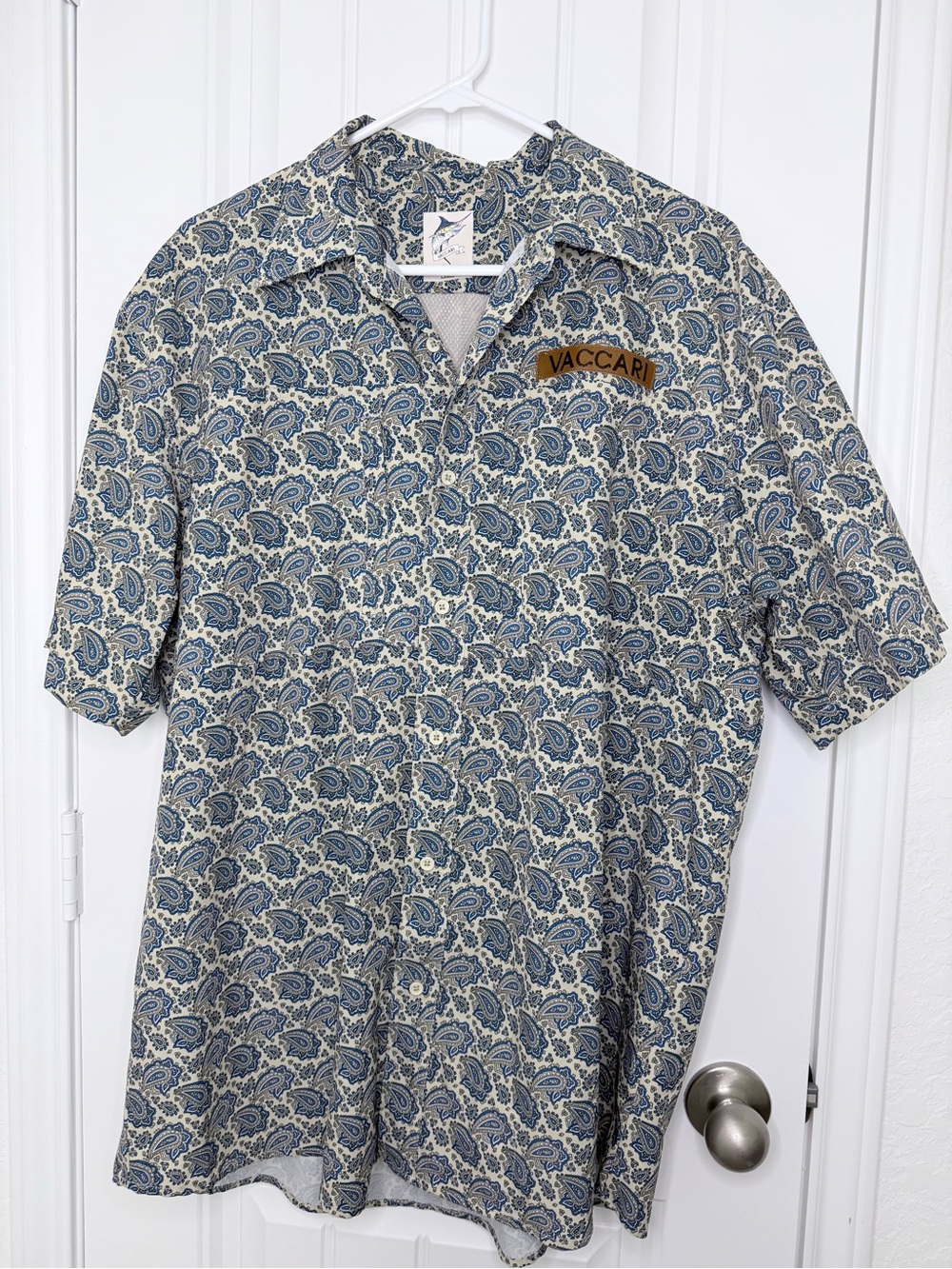 Men’s Vaccari Outdoor Series Blue Paisley Short Sleeve Fishing Shirt Vent L
